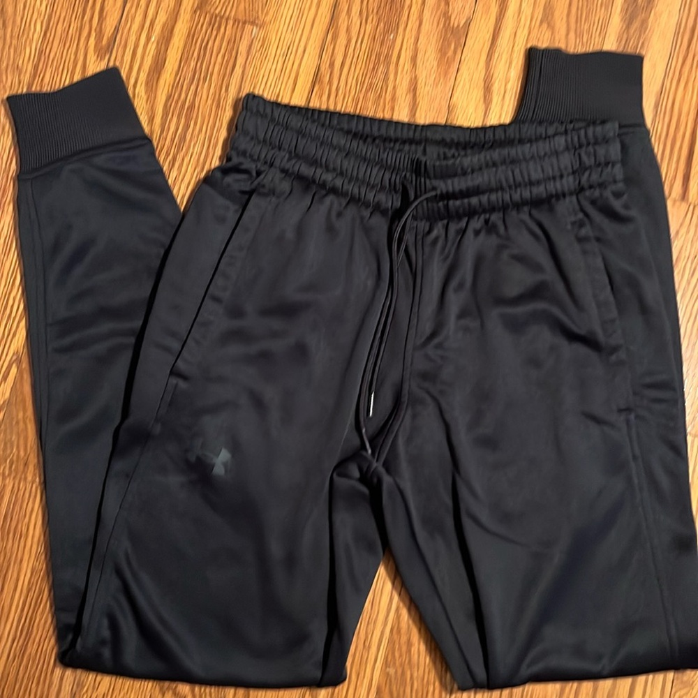Under Armour Black sweatpants joggers